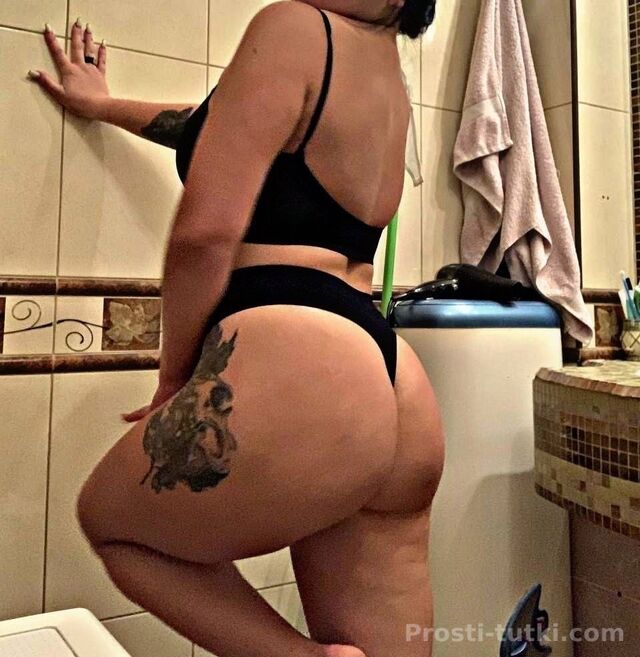 Индивидуалка Элизабет Парковый Фотография 
