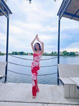 Миниатюра Индивидуалка Рената Академический Фотография 