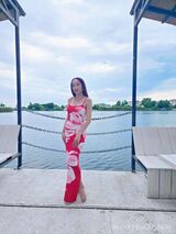 Миниатюра Индивидуалка Рената Академический Фотография 